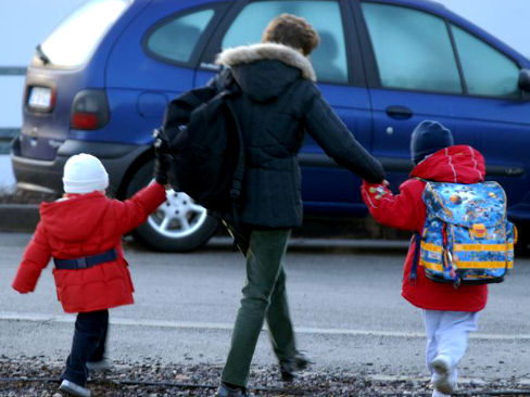 Gli infortuni avvenuti accompagnando i figli a scuola potranno essere indennizzati